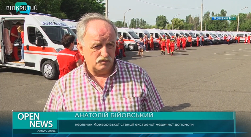 Криворожская станция экстренной медицины получила новые машины «скорой» (ВИДЕО) - рис. 4