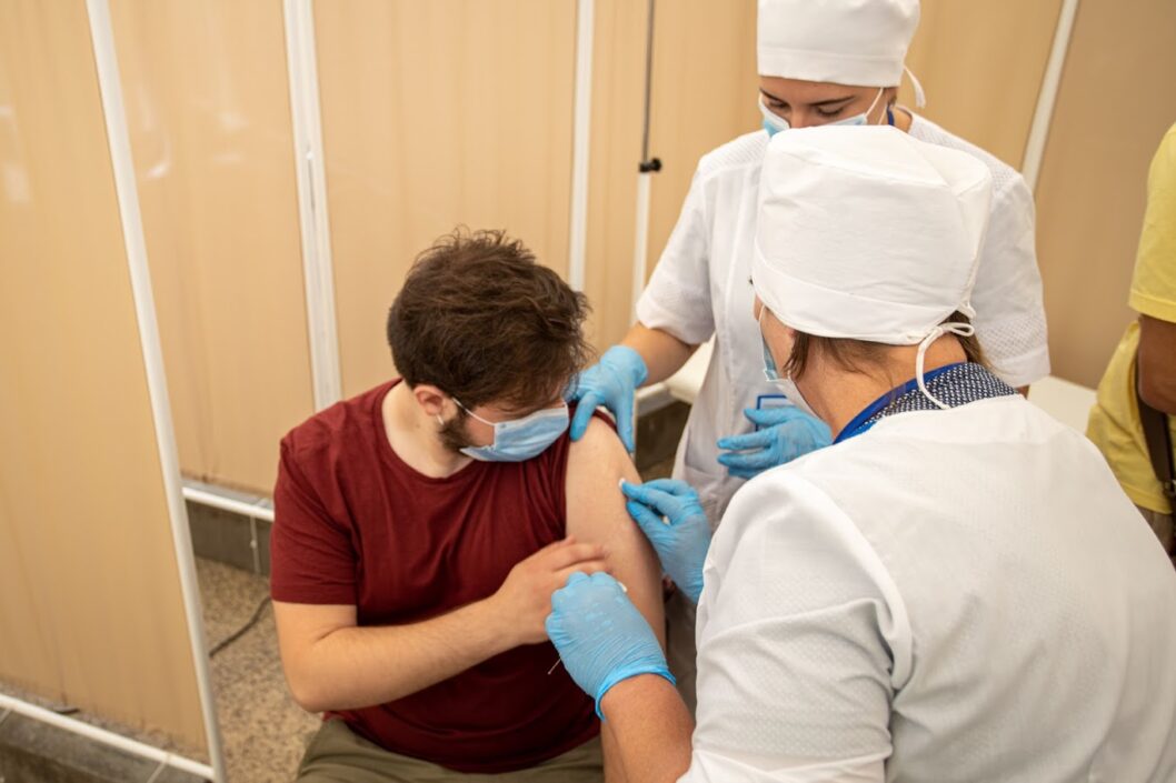 В Днепре открыли областной центр вакцинации от COVID-19: время и место работы - рис. 4