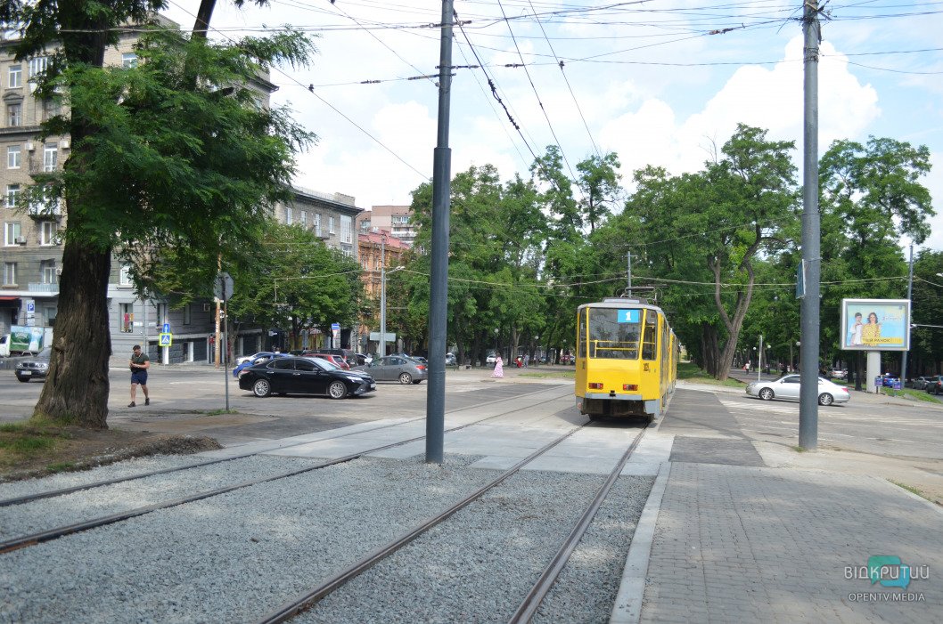 В Днепре на проспекте Яворницкого завершили ремонт трамвайных путей (ФОТО) - рис. 2