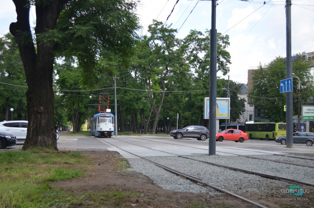 В Днепре на проспекте Яворницкого завершили ремонт трамвайных путей (ФОТО) - рис. 8