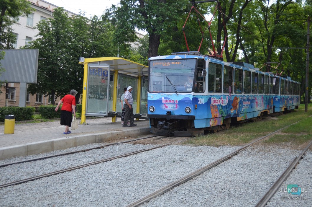 В Днепре на проспекте Яворницкого завершили ремонт трамвайных путей (ФОТО) - рис. 6