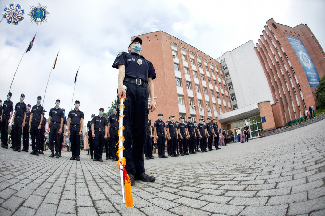 В Днепре будущие полицейские устроили грандиозный флэшмоб (ФОТО/ВИДЕО) - рис. 6