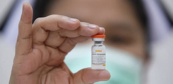 Китай шантажировал Украину остановкой поставок вакцины от коронавируса - рис. 1