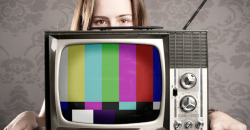 В Днепре вышел последний выпуск старейшей телепрограммы: видео - рис. 11