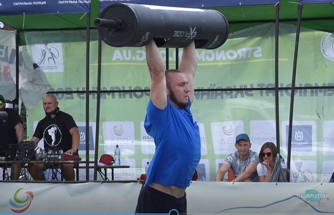 Богатыри в погонах: в Днепре прошел чемпионат Украины по стронгмену - рис. 8