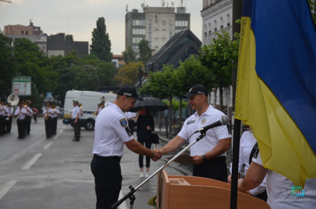 Красочно и с размахом: в Днепре отметили День Нацполиции Украины (фото) - рис. 5