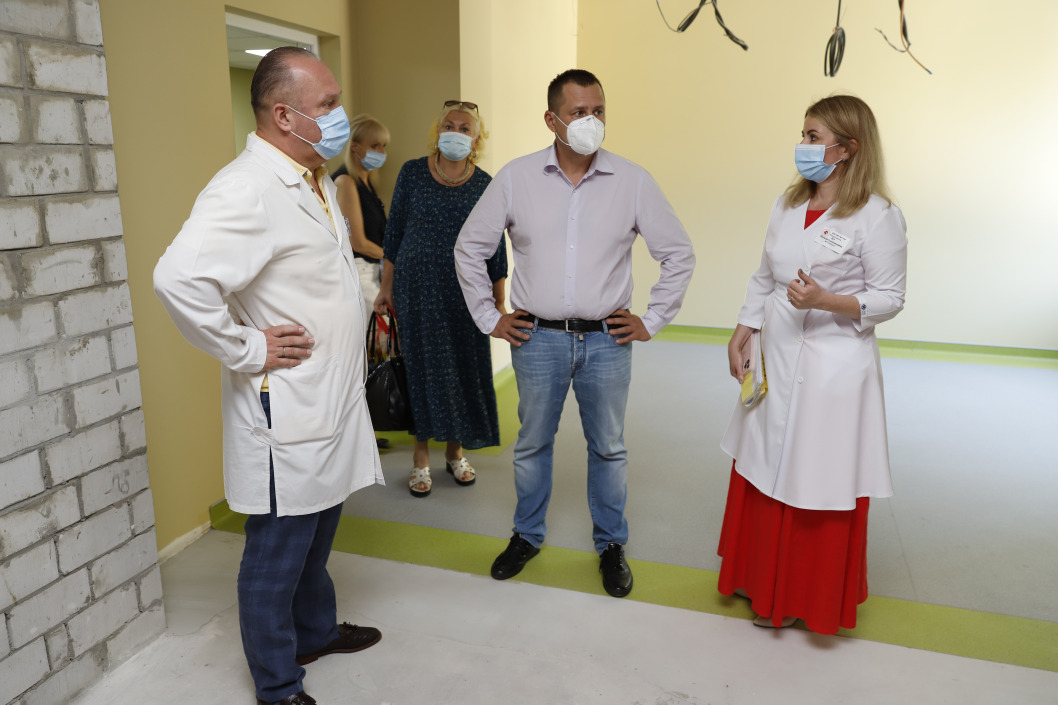 В днепровской больнице №4 открыли современное отделение физической реабилитации - рис. 13