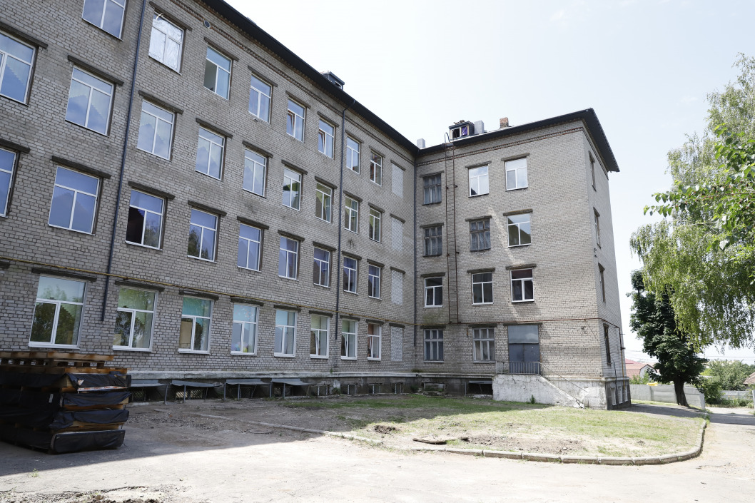 В Днепре продолжаются ремонты школ - рис. 1