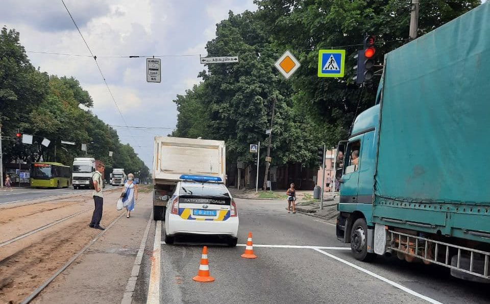 В Днепре умерла женщина, которую сбил грузовик на проспекте Мазепы - рис. 1
