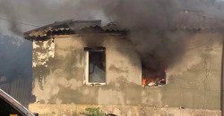 На Днепропетровщине сгорел частный дом: пострадали девушка и ребенок (Видео) - рис. 4