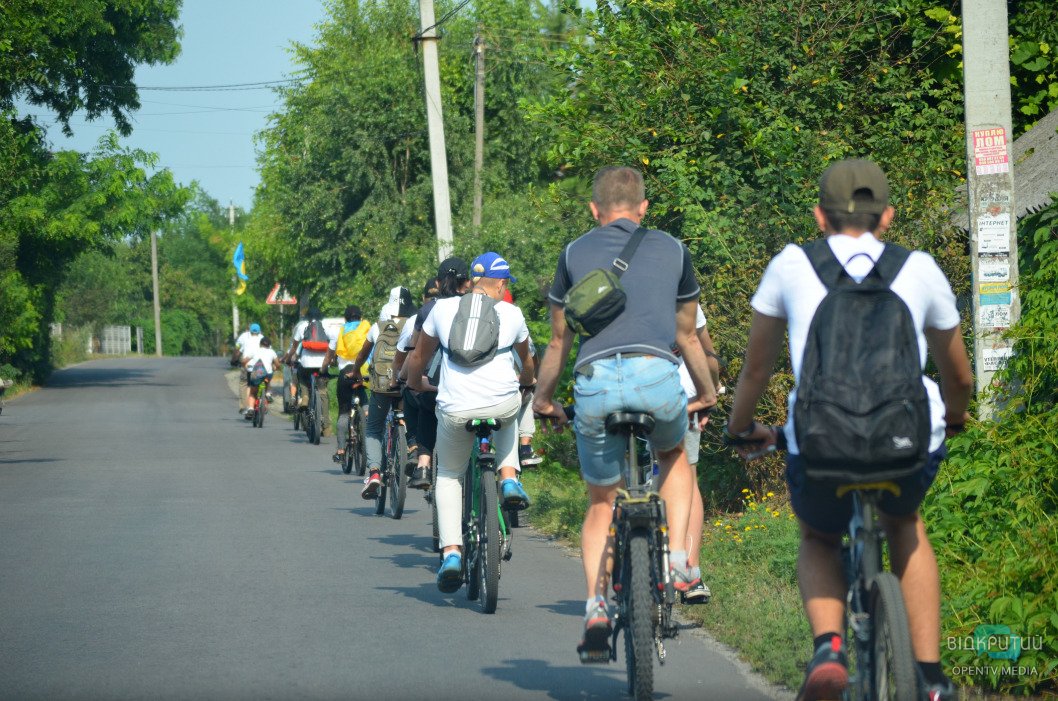 30 километров ко Дню Независимости: под Днепром провели велопробег дружбы (Фото) - рис. 18
