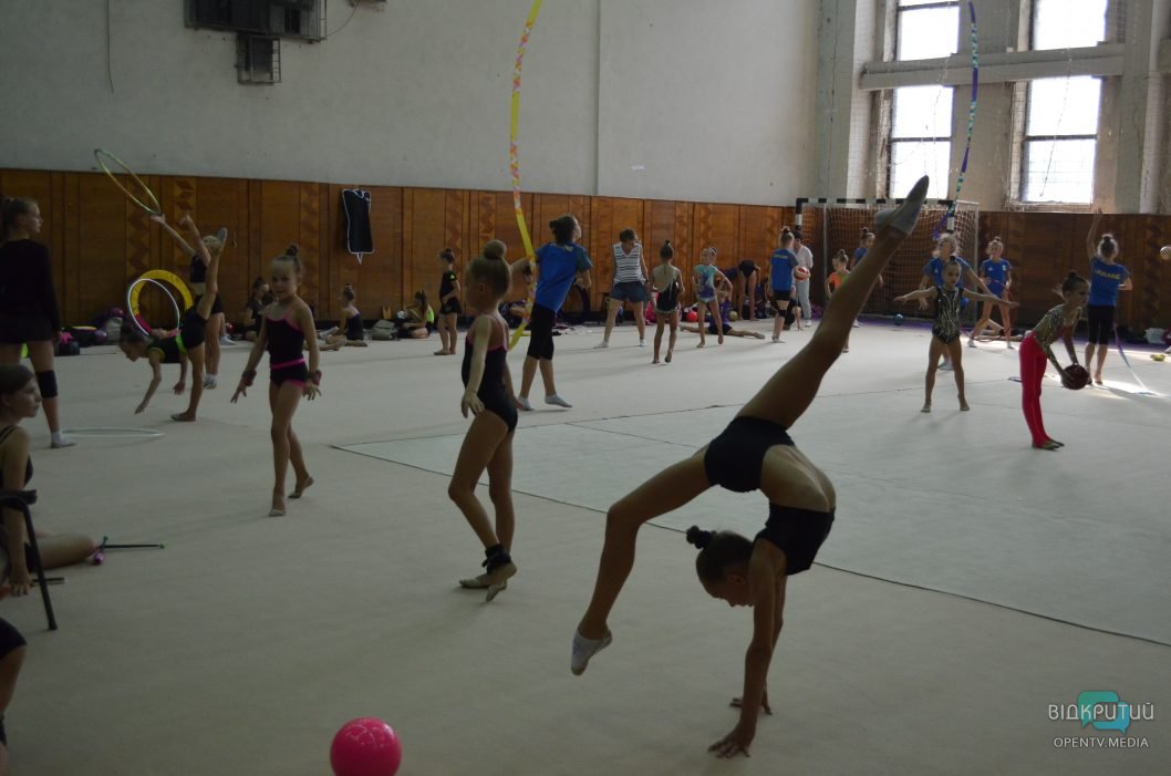 В Днепре стартовал международный турнир по художественной гимнастике (Фото/Видео) - рис. 18
