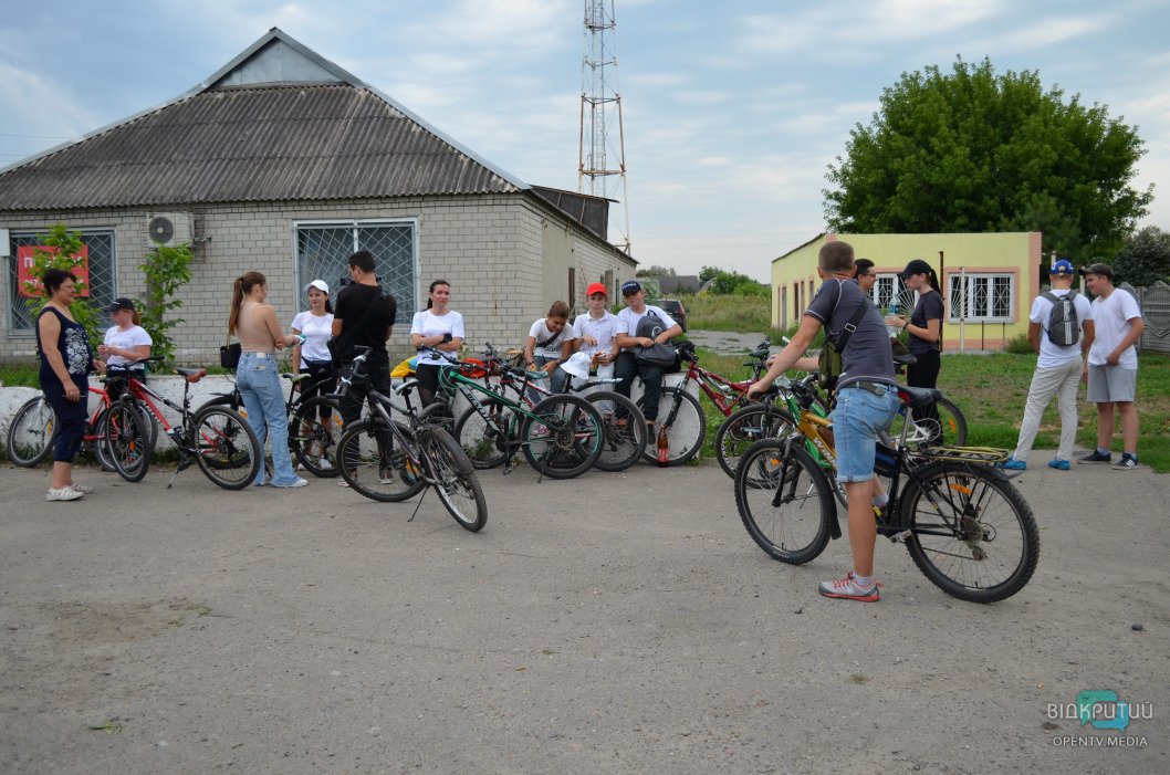 30 километров ко Дню Независимости: под Днепром провели велопробег дружбы (Фото) - рис. 40