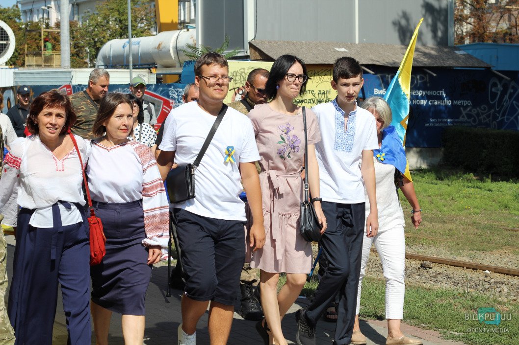 В центре Днепра проходит марш ветеранов ко Дню Независимости (Фоторепортаж) - рис. 22