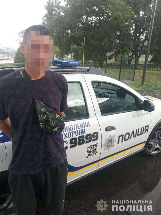 В Никополе полиция по горячим следам задержала вооруженного разбойника - рис. 3