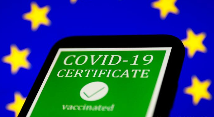 Covid-сертификат позволит вакцинированным украинцам ездить в страны ЕС - рис. 1