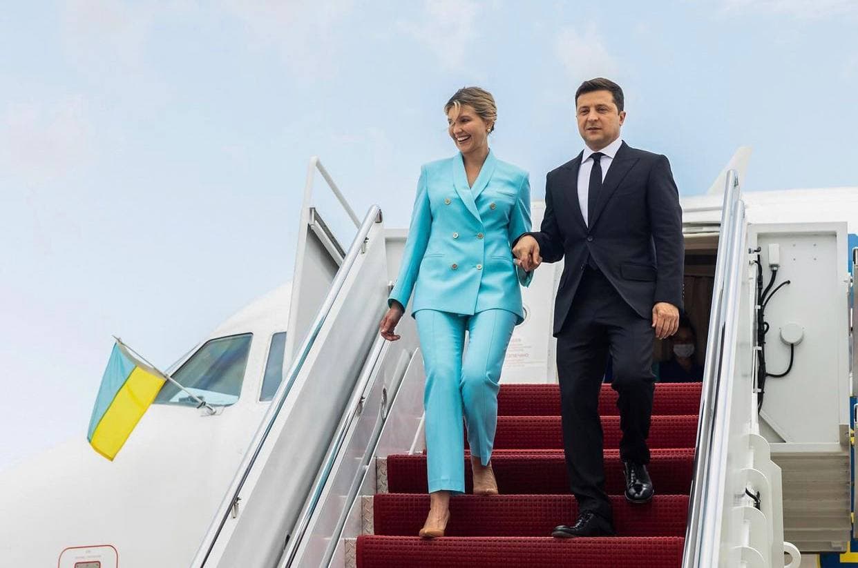 Президент Украины Владимир Зеленский с официальным визитом прилетел в США - рис. 1