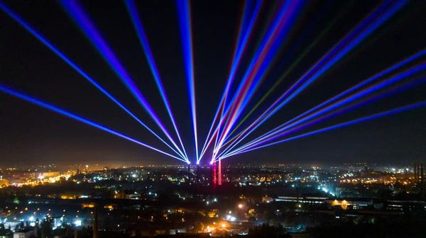 В Днепре на День города пройдет уникальное лазерно-световое шоу (Фото) - рис. 2