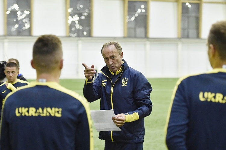 Тренерский штаб сборной Украины определился с составом на матчи отбора к ЧМ-2022 - рис. 1
