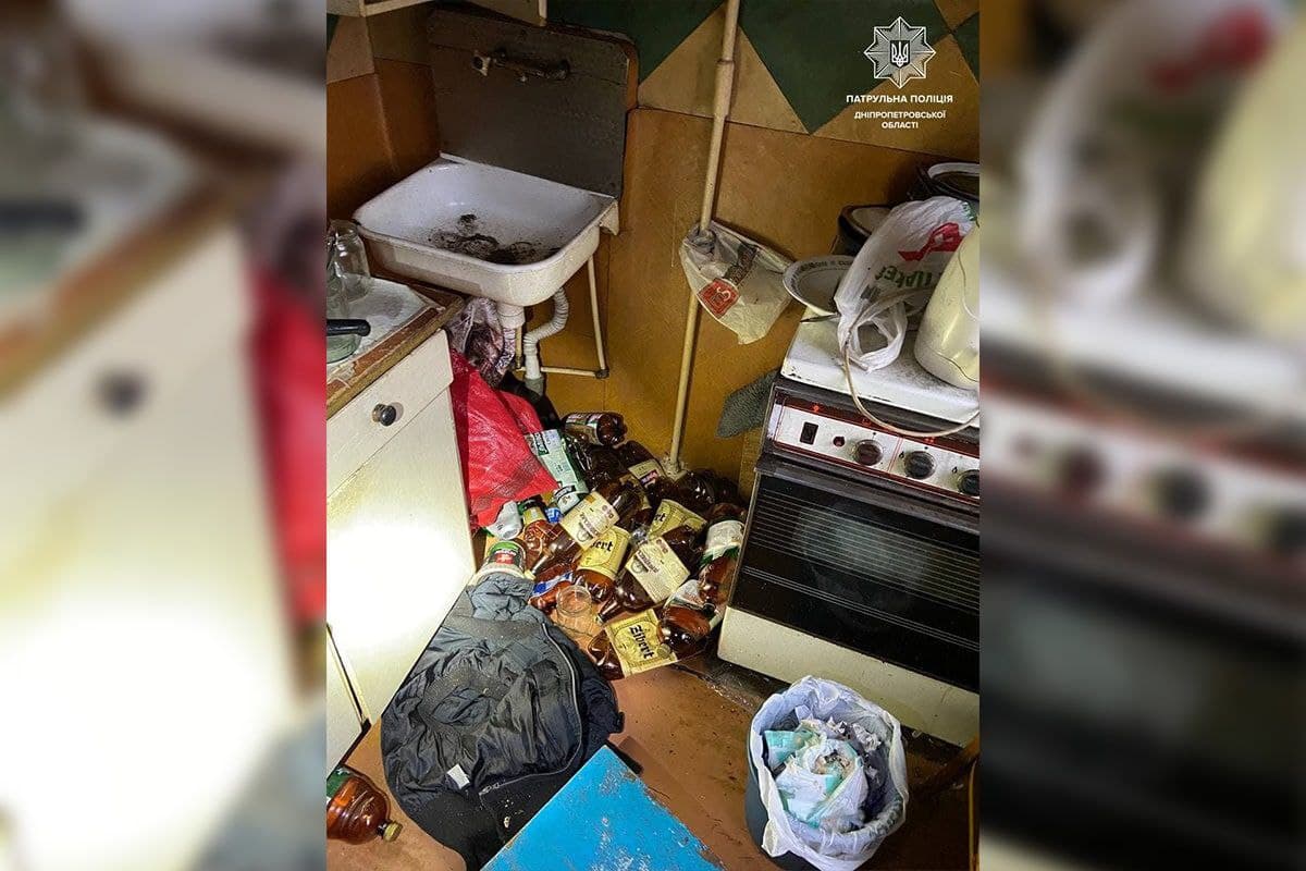 Без света и воды: в Днепре мать содержала двух малышей в антисанитарных условиях - рис. 2