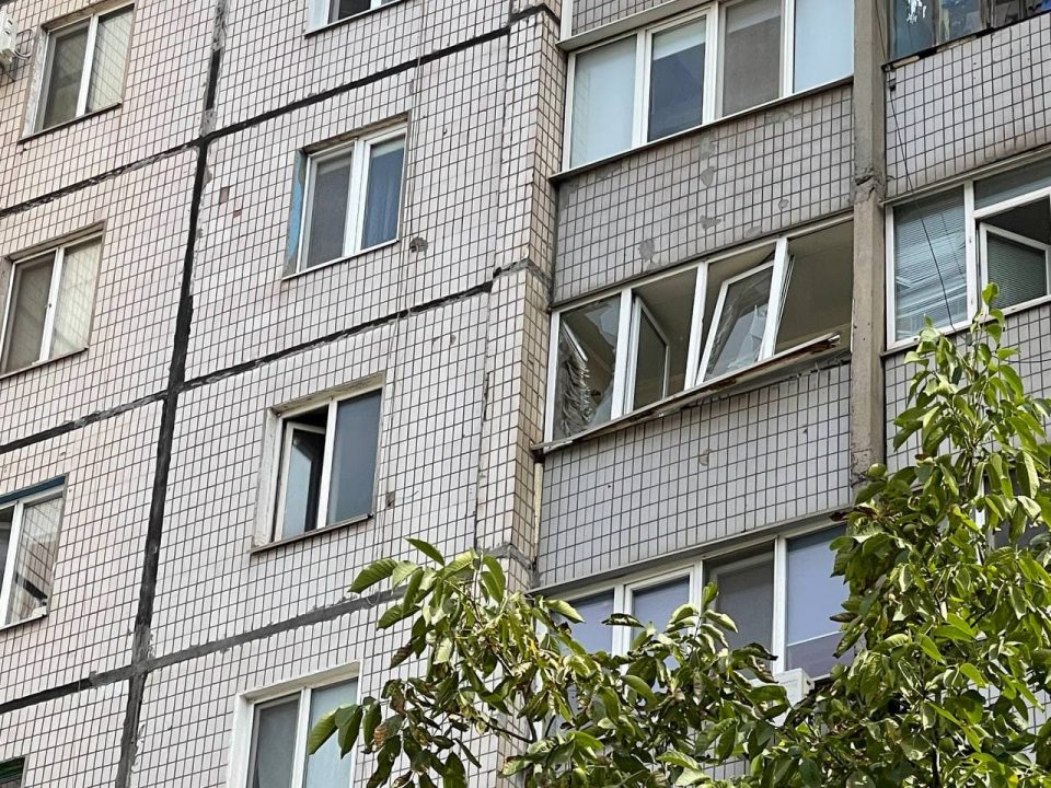В результате взрыва в многоэтажке Кривого Рога пострадал пенсионер: новые подробности - рис. 1