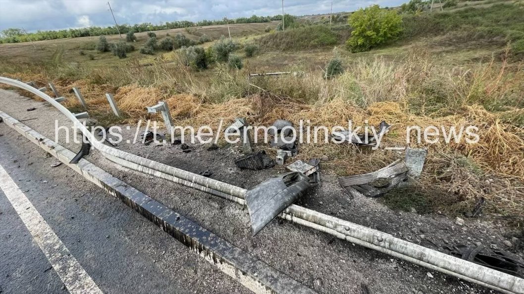 Смертельная авария на Днепропетровщине: Mercedes вылетел в кювет (Фото) - рис. 3
