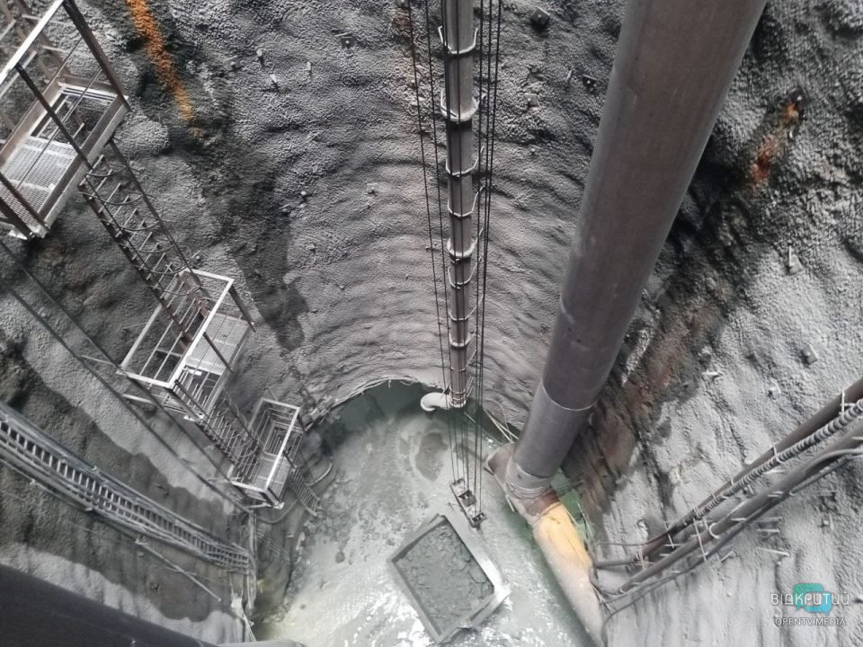 Экскурсия от заммэра Днепра: как выглядит подземелье метрополитена (ФОТО) - рис. 9