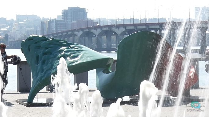В Днепре открылась уникальная инсталляция «Звуки города» (Фото) - рис. 2