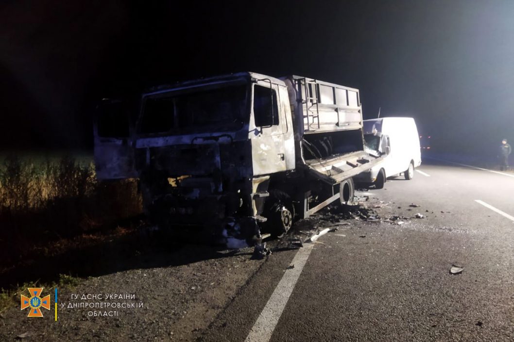 Ночное ДТП на автотрассе под Днепром: погиб 14-летний ребенок - рис. 1