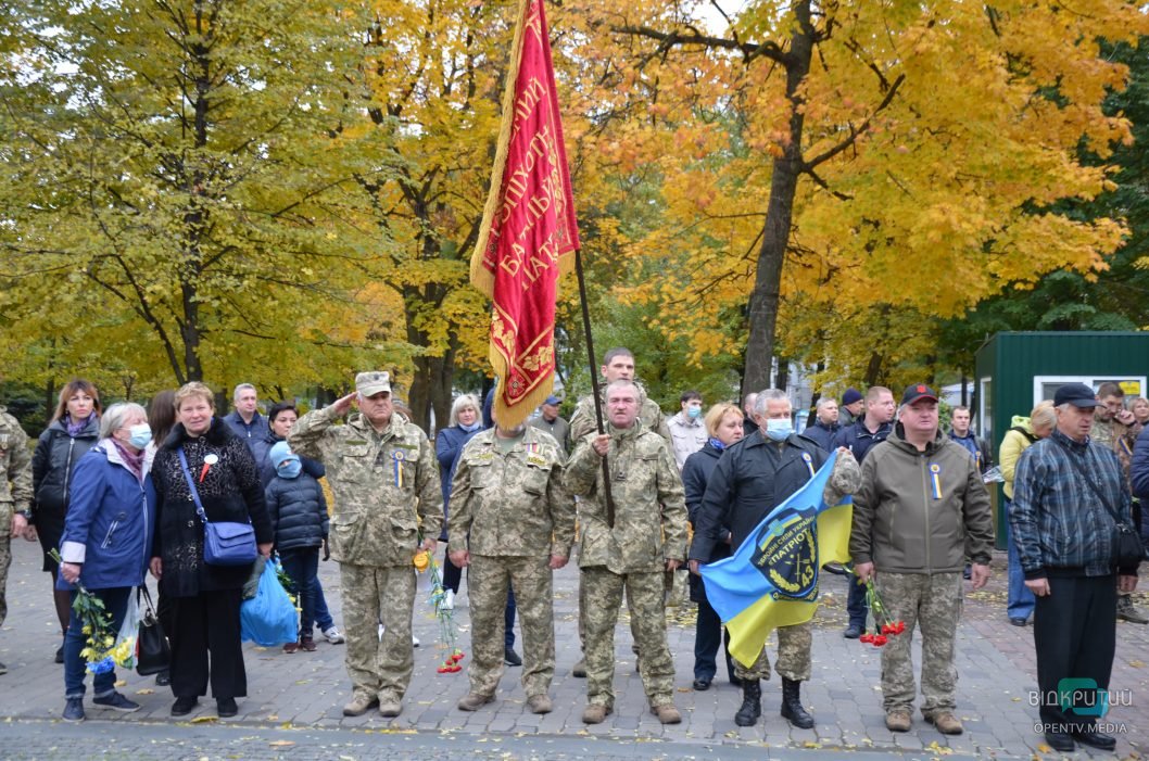 В Днепре почтили память Героев, погибших в зоне ООС (фото) - рис. 10