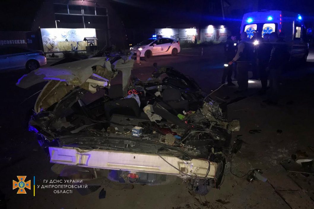 ДТП в Самарском районе Днепра: погиб пассажир легковушки (Фото) - рис. 4