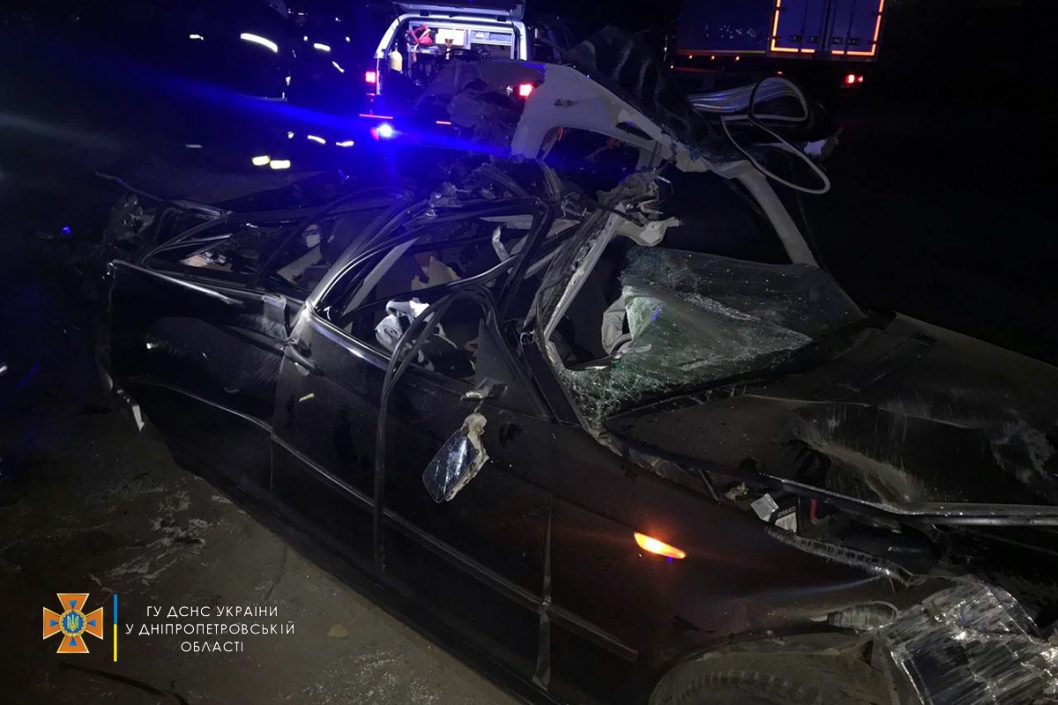 ДТП в Самарском районе Днепра: погиб пассажир легковушки (Фото) - рис. 5
