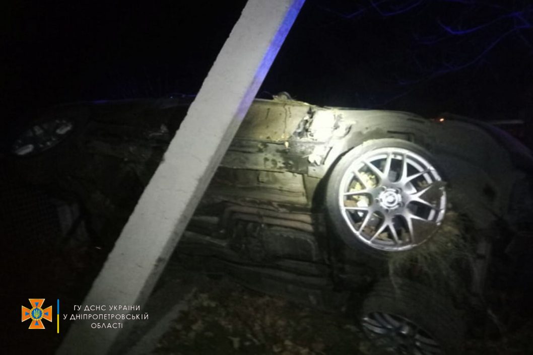 В Днепровском районе в дорожной аварии погибла 17-летняя девушка - рис. 1