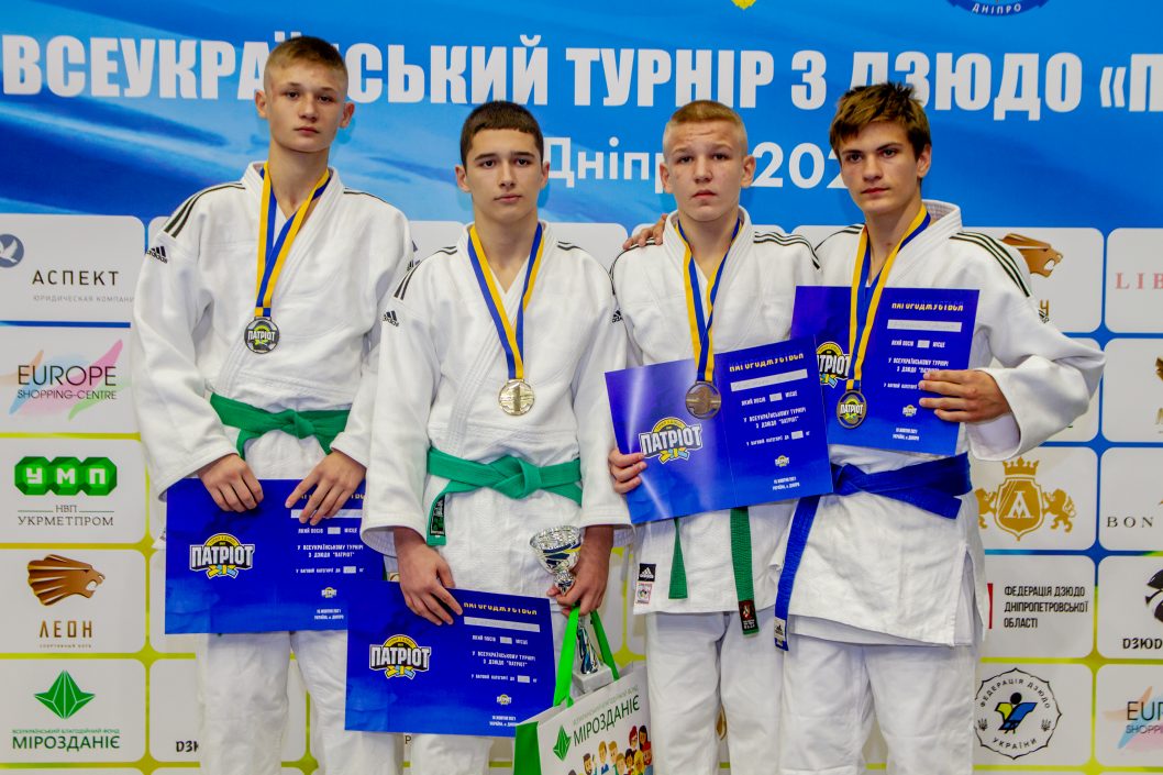 В Днепре подвели итоги Всеукраинского юношеского турнира по дзюдо - рис. 2