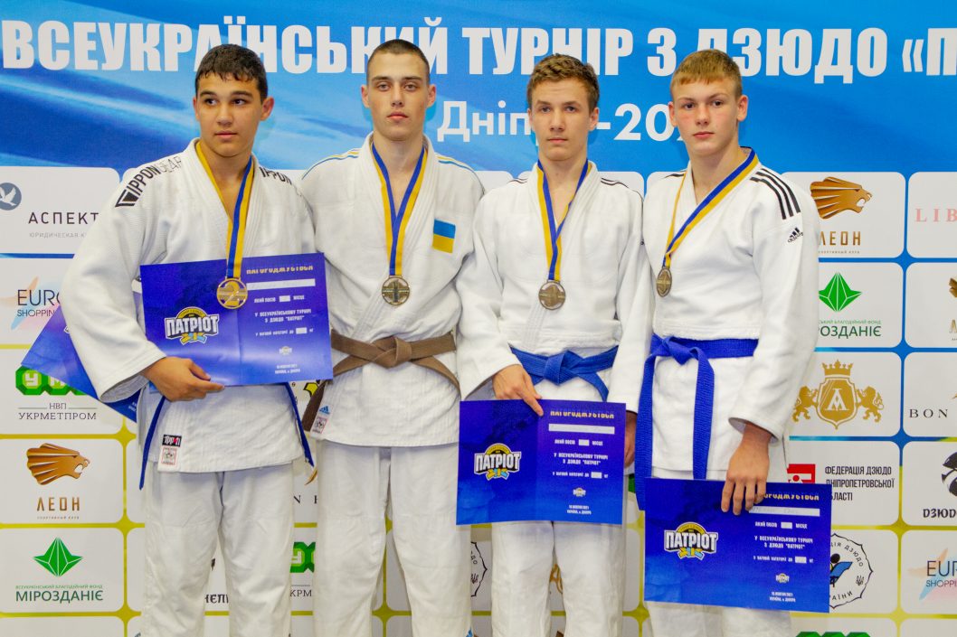 В Днепре подвели итоги Всеукраинского юношеского турнира по дзюдо - рис. 3