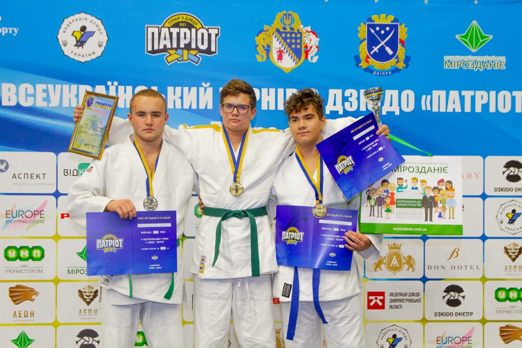В Днепре подвели итоги Всеукраинского юношеского турнира по дзюдо - рис. 4