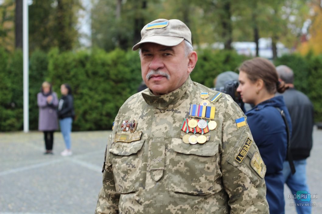 Как в Днепре проходит марш защитников и защитниц Украины (Фоторепортаж) - рис. 6