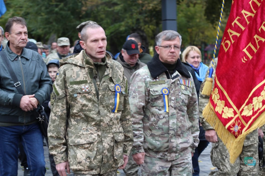 Как в Днепре проходит марш защитников и защитниц Украины (Фоторепортаж) - рис. 22