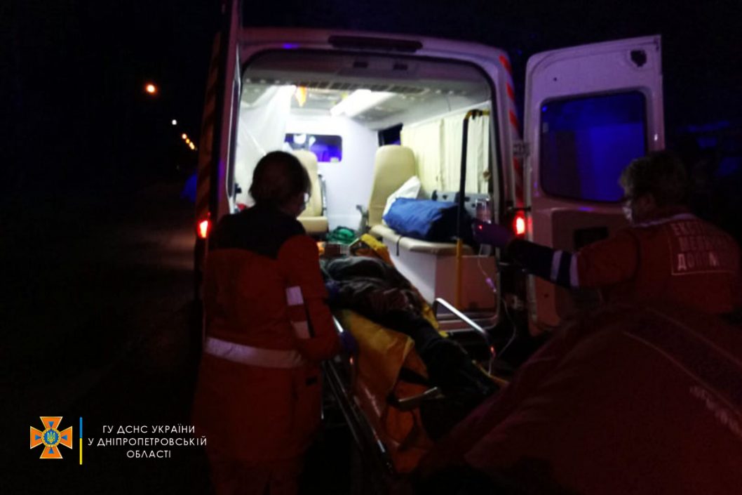 На Днепропетровщине во время пожара спасли двух человек: оба в тяжелом состоянии - рис. 4