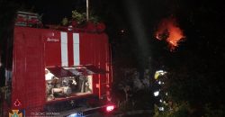 Погибла пенсионерка: в Днепровском районе пожар полностью уничтожил жилой дом - рис. 7