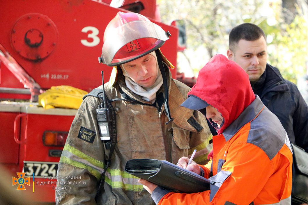 Спасти не удалось: в Днепре во время пожара в многоэтажном доме погиб мужчина - рис. 6
