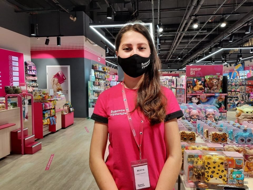 Днепр в красной зоне: как работает торговый центр Мост Сити - рис. 9