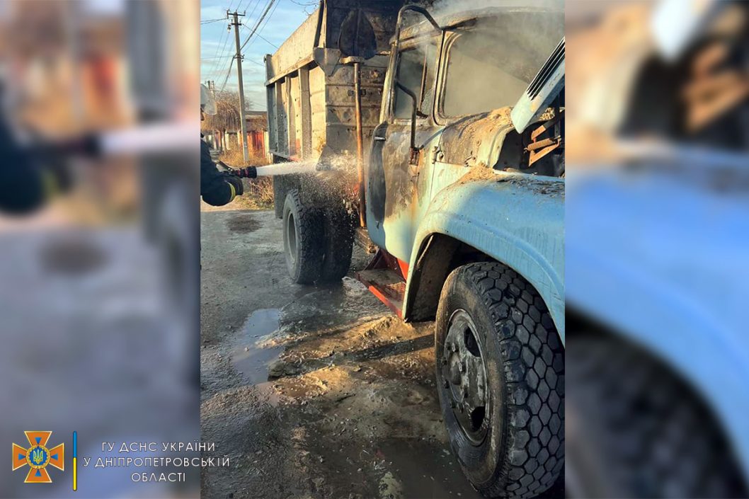 В Подгородном сгорел грузовик (Фото) - рис. 1