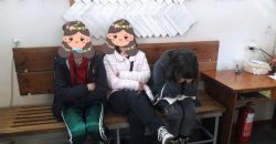 Вандализм для маленьких: под Днепром 11-летние девочки разрисовали вагон трамвая - рис. 17