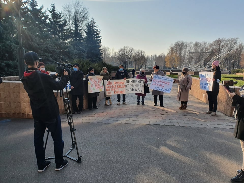 В центре Кривого Рога местные жители вышли на митинг: что происходит - рис. 3