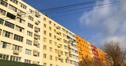 В Днепре многоэтажку на Слобожанском проспекте превратили в радугу (Фото) - рис. 19