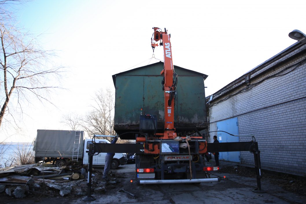 Свободный доступ к воде: в Днепре на Набережной демонтировали незаконные самострои - рис. 7