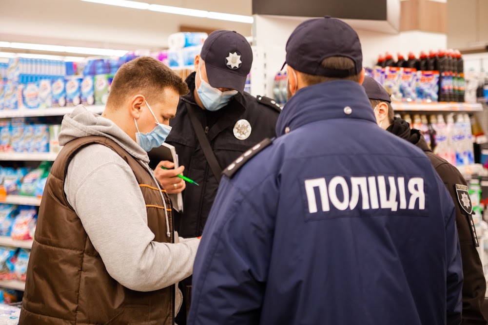 По 50 нарушений в день: как в Днепре проходят карантинные рейды - рис. 3