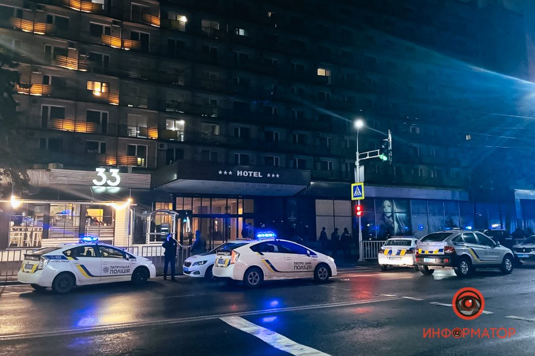 В Днепре возле гостиницы «Днепропетровск» стреляли из автомата: подробности - рис. 1