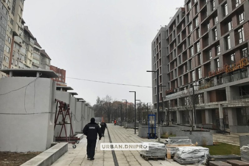 В Днепре продолжаются ремонтные работы на бульваре Кучеревского (Фото) - рис. 5